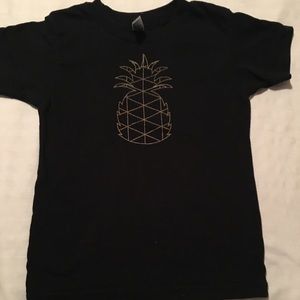 Boys size 4 boutique tee